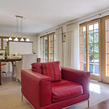 Smaragd-3 By Interhome *