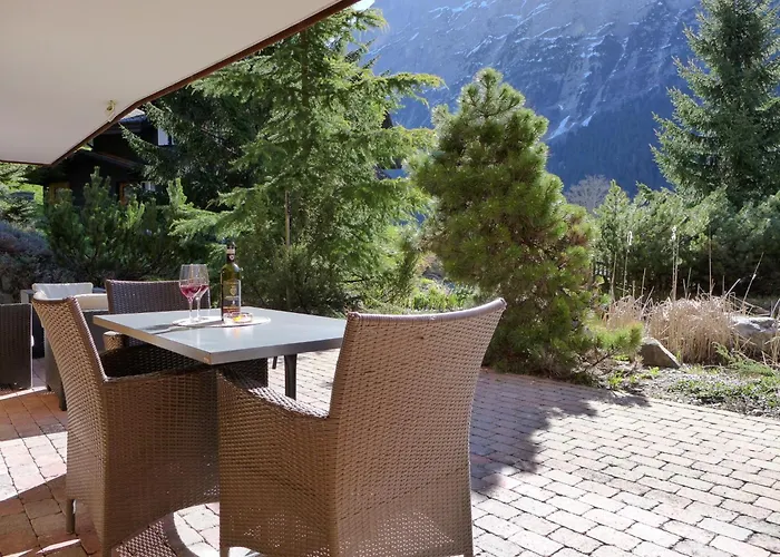 Smaragd-3 By Interhome *