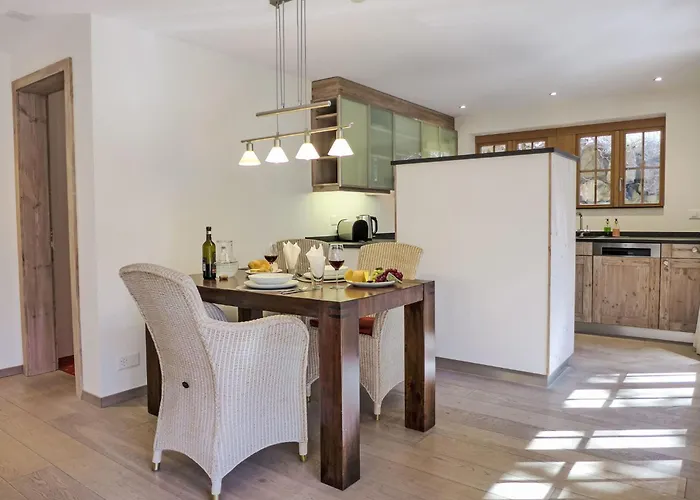 Smaragd-3 By Interhome *