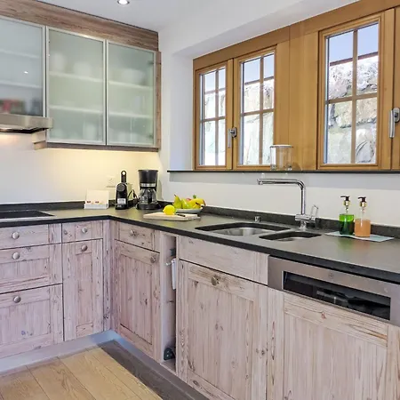 Smaragd-3 By Interhome Appartement Grindelwald